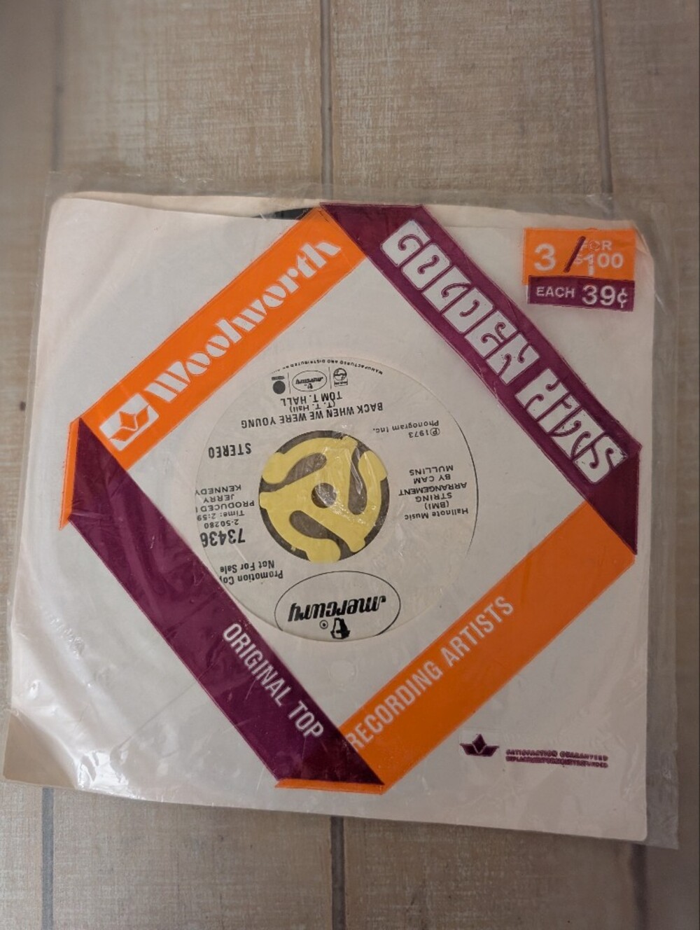Vintage Tom T. Hall Back When We Were Young/ I Love 45 Record